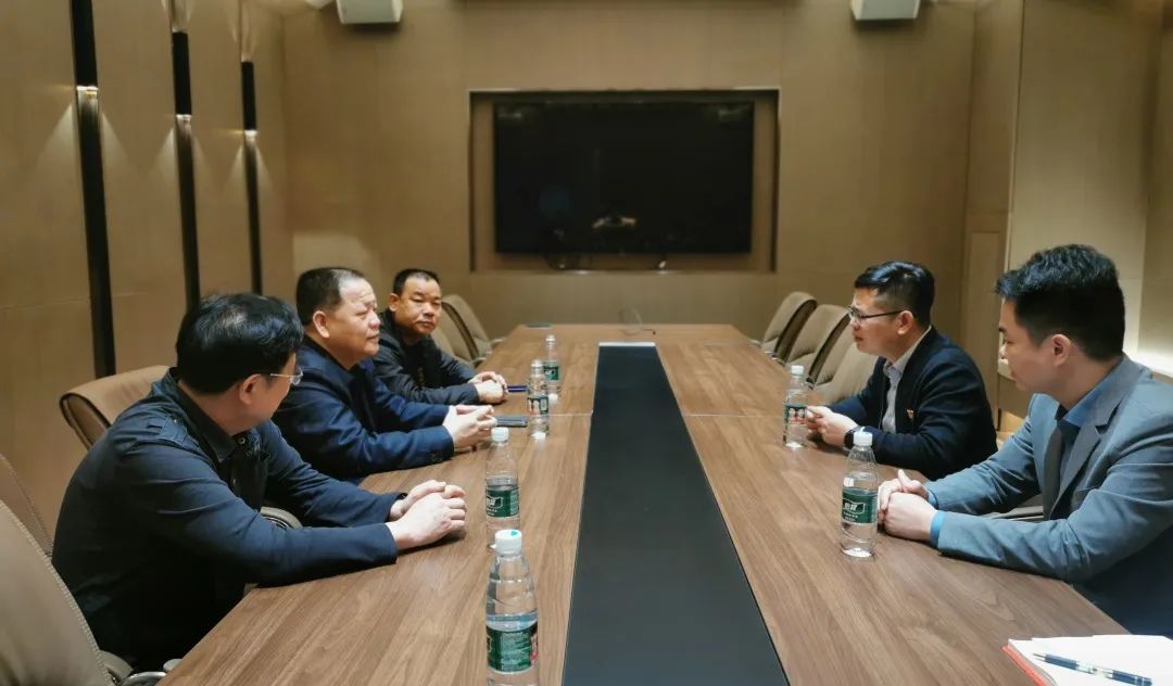 中庭黨建 | 南寧市工商聯(lián)牽線搭橋，集團(tuán)與南寧茂名商會兩新黨組織聯(lián)姻